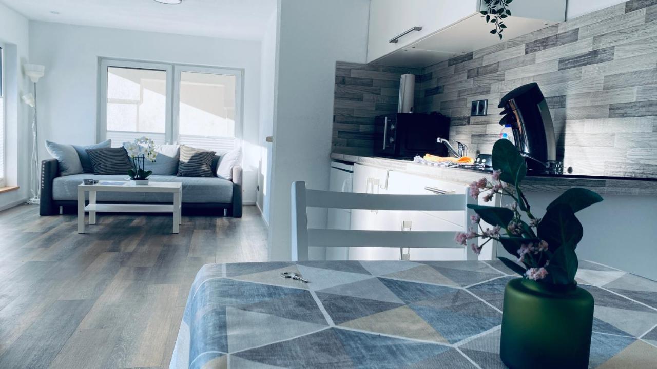 Haus-No19 Gbr Apartment คิพเพนไฮม์ ภายนอก รูปภาพ